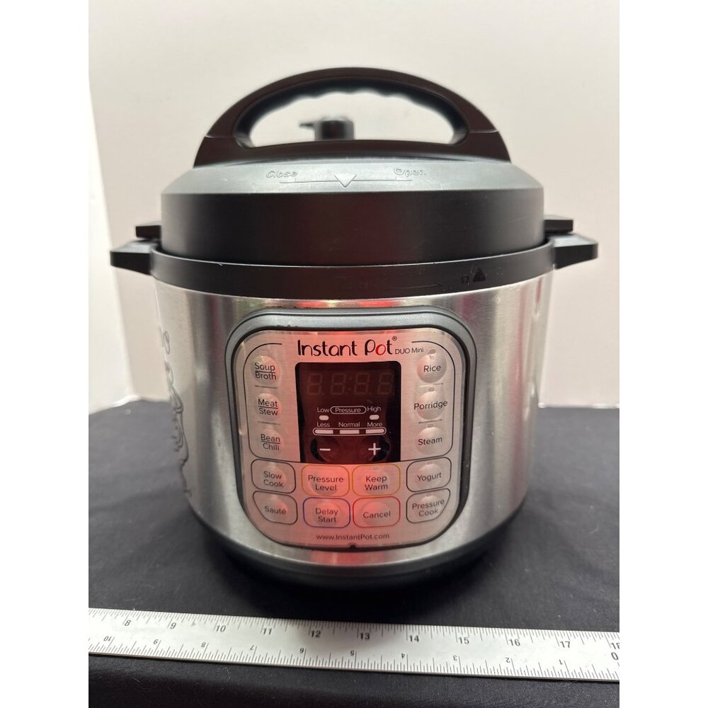 Instant Pot Duo Mini 3-Quart Electric Pressure Cooker